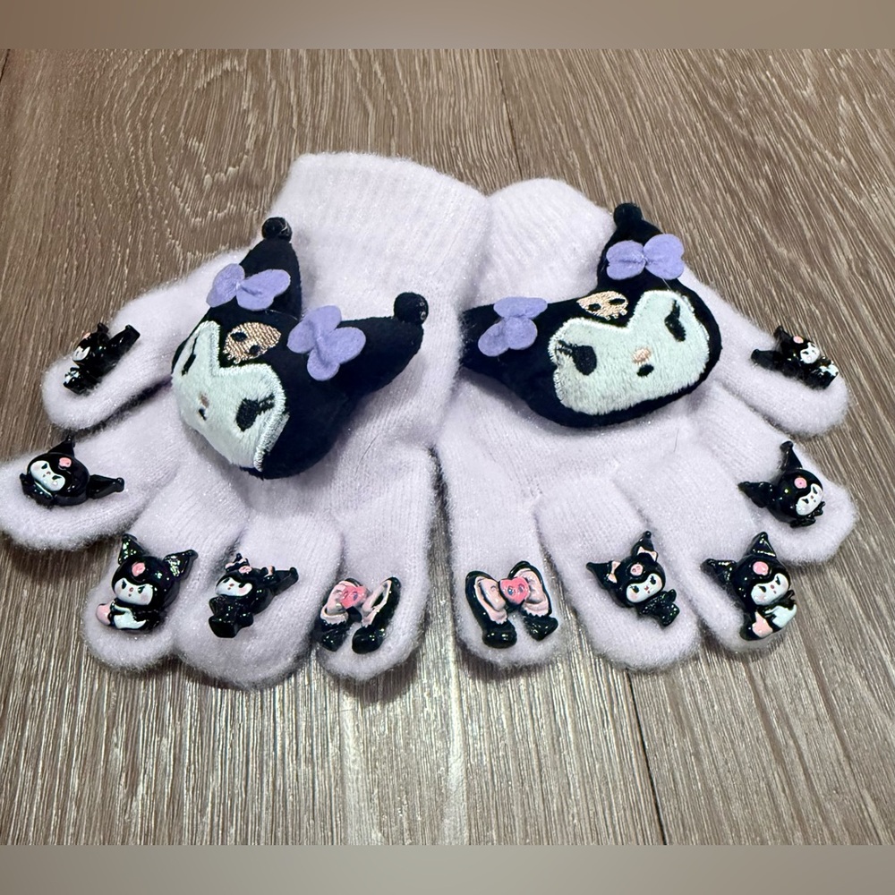 Sanrio Kuromi kids' expandable cozy gloves.